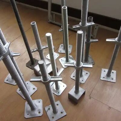 Q235 Silver Screw Jack Scaffolding For High Performance And Precise Adjustments